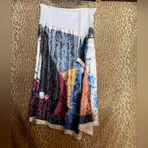 Asymmetrical velour Skirt